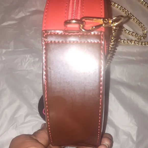 Red and Brown Crossbody Bag with Unique Design - Picture 4 of 8